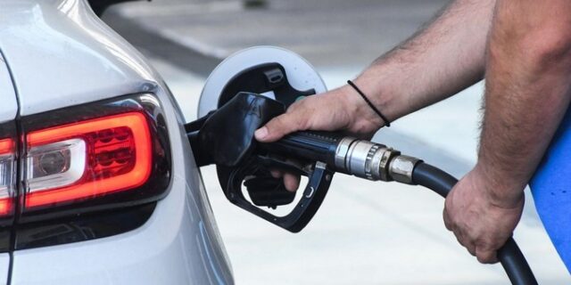 “Άνθρακες” η επιδότηση στο Diesel: Πού χάθηκε το όφελος που υποτίθεται ότι θα είχε ο καταναλωτής