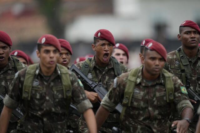 Βραζιλία: Οι δαπάνες του στρατού προκαλούν αγανάκτηση – Τι αγόρασαν μετά τα Βιάγκρα