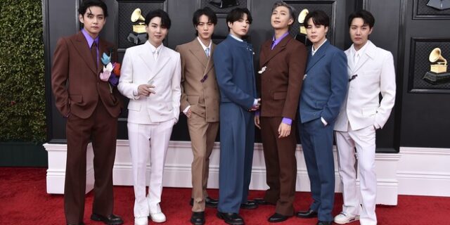 Η στρατολόγηση των BTS προκαλεί διχασμό στη Νότια Κορέα