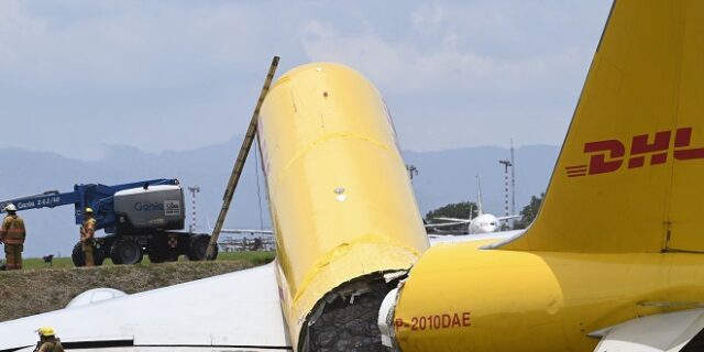 Κόστα Ρίκα: Αεροσκάφος κόπηκε στα δύο κατά τη διάρκεια προσγείωσης