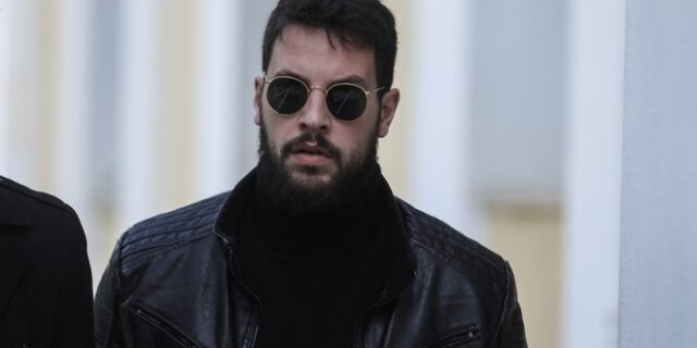 Υπόθεση Πάτρας: Στο ανακριτικό γραφείο ο Μάνος Δασκαλάκης – Ξεκίνησε η κατάθεσή του