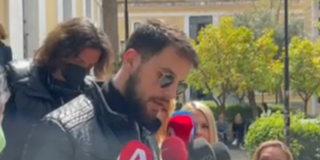 Ο Μάνος Δασκαλάκης απέναντι στην Ρούλα Πισπιρίγκου – “Αβάσιμοι και εκτός λογικής οι ισχυρισμοί της”