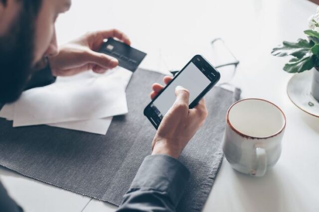 Πώς αλλάζει τον τραπεζικό κλάδο η σύγχρονη τεχνολογία;