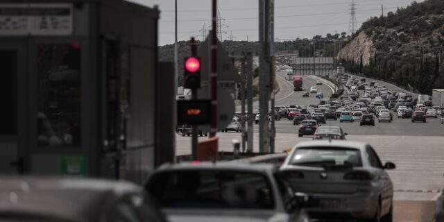 Πάσχα 2022: Κορυφώνεται η έξοδος – Η κίνηση στις εθνικές οδούς και στα λιμάνια