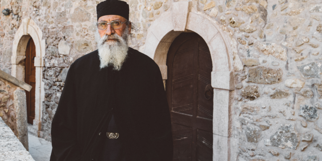 Ο Άγιος της ελιάς και του αμπελιού στη Μονή Τοπλού