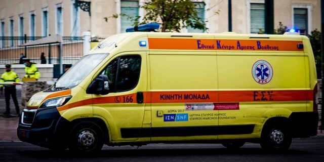 Αθηνών-Κορίνθου: Ανατροπή ασθενοφόρου που μετέφερε ασθενή