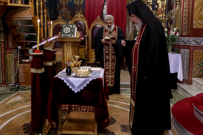 Μεγάλη Τετάρτη: Το Ιερό Ευχέλαιο, η Τελετή του Νιπτήρα και η αμαρτωλή που μετανόησε