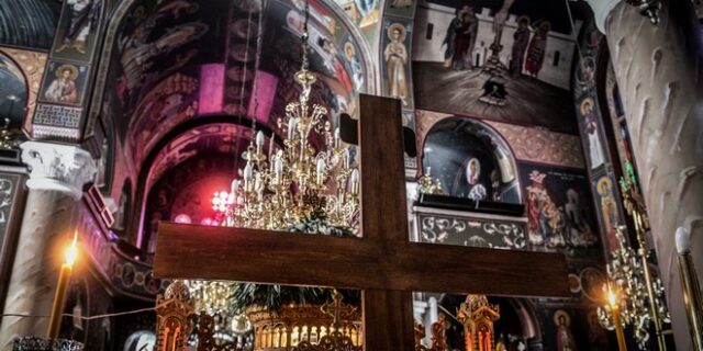 Μεγάλη Τρίτη: Το τροπάριο της Κασσιανής και η παραβολή των “Δέκα Παρθένων”