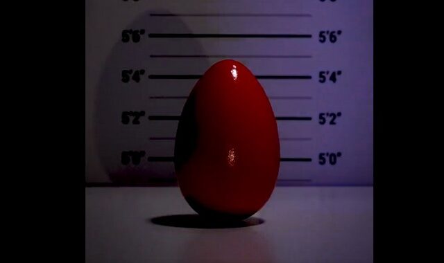 “Καλό Πάσχα” από την ΕΛ.ΑΣ. με ένα κόκκινο αυγό που διέπραττε απάτες