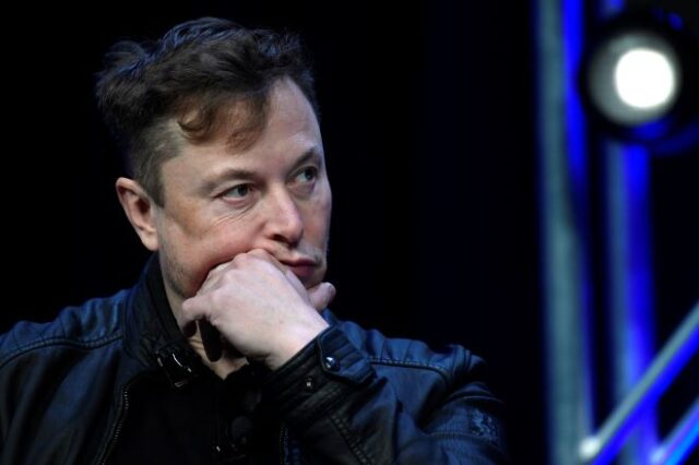 Elon Musk: Μήνυση σε βάρος του κατέθεσε μέτοχος του Twitter