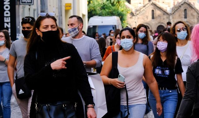 Κορονοϊός: 5.588 νέα κρούσματα σήμερα στην Ελλάδα – 11 νεκροί και 149 διασωληνωμένοι