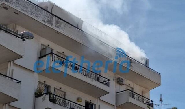 Καλαμάτα: Πυρκαγιά σε διαμέρισμα μετά από έκρηξη