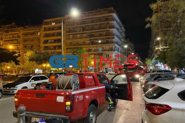 Θεσσαλονίκη: Φωτιά σε διαμέρισμα στο κέντρο – Συναγερμός στην Πυροσβεστική