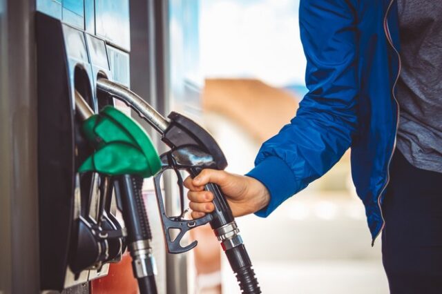 Fuel Pass: Επιδότηση καυσίμων – Τι πρέπει να ξέρετε για να μην κάνετε λάθη