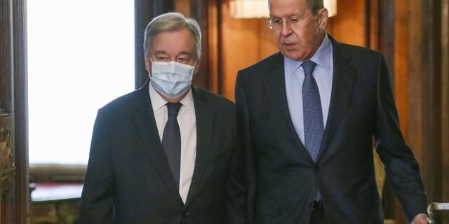Άκαρπη η συνάντηση Γκουτέρες – Λαβρόφ: Η Ρωσία απέρριψε την πρόταση για ειρηνευτικές συνομιλίες στην Μαριούπολη