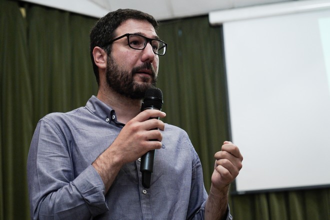 Ηλιόπουλος: “Η κυβέρνηση συντονίζει το πλιάτσικο κατά των πολιτών στην ενέργεια – Ήρθε η ώρα να φύγει”