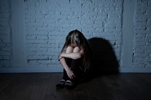 Φρίκη στο Αμύνταιο: 12χρονη κατήγγειλε για βιασμό τον πατέρα της