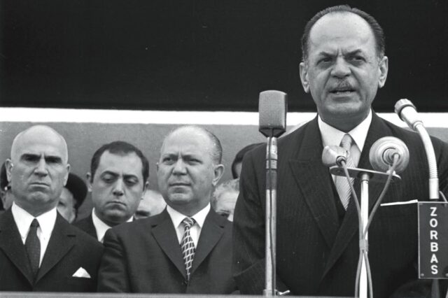 21η Απριλίου: Τη γάζωσε για μία μούντζα – Εκείνοι που αντιστάθηκαν