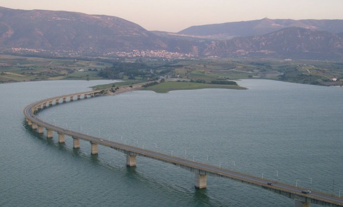 Κοζάνη: Σοβαρό πρόβλημα στην Υψηλή Γέφυρα Σερβίων – Πότε θα αποκατασταθεί