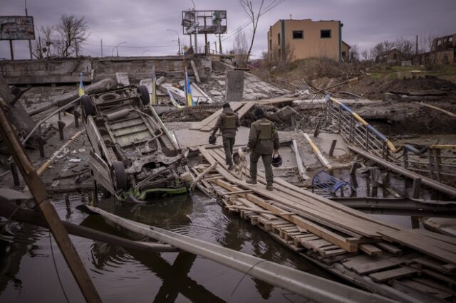 Ουκρανία: Βρέθηκαν 1084 σοροί αμάχων στο Κίεβο