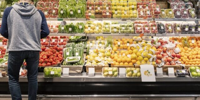 Παγκόσμια Τράπεζα: Τουλάχιστον τρία χρόνια θα διαρκέσει το σοκ από τις αυξήσεις σε τρόφιμα και καύσιμα