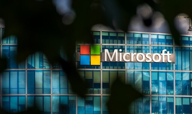 Microsoft: Η Ρωσία εξαπέλυε κυβερνοεπιθέσεις στην Ουκρανία έναν χρόνο πριν την εισβολή