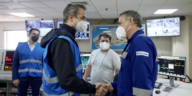Μητσοτάκης: Το δίλημμα δεν είναι δεξιά – αριστερά, αλλά αν θα πάμε μπροστά