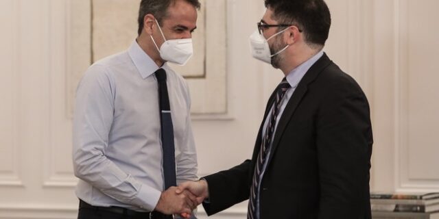 Μητσοτάκης σε πρόξενο Μαριούπολης: Να δούμε πώς μπορεί η Ελλάδα να συνεισφέρει στην ανοικοδόμηση