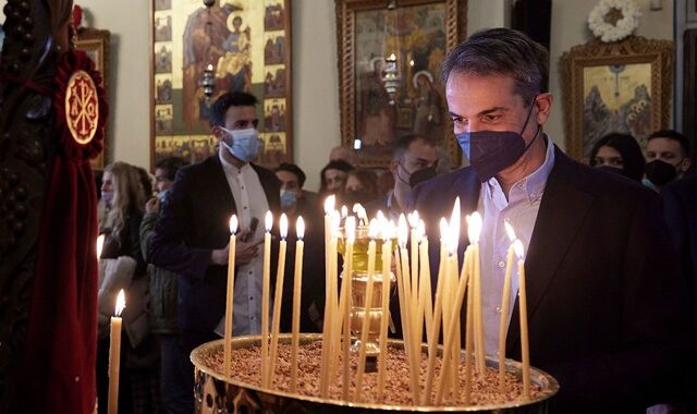 Μητσοτάκης: Στον Άγιο Νικόλαο Χαλέπας Χανίων για την Ακολουθία του Επιταφίου