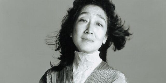 Η Mitsuko Uchida “ρισκάρει” τη ζωή της στη σκηνή του Μεγάρου