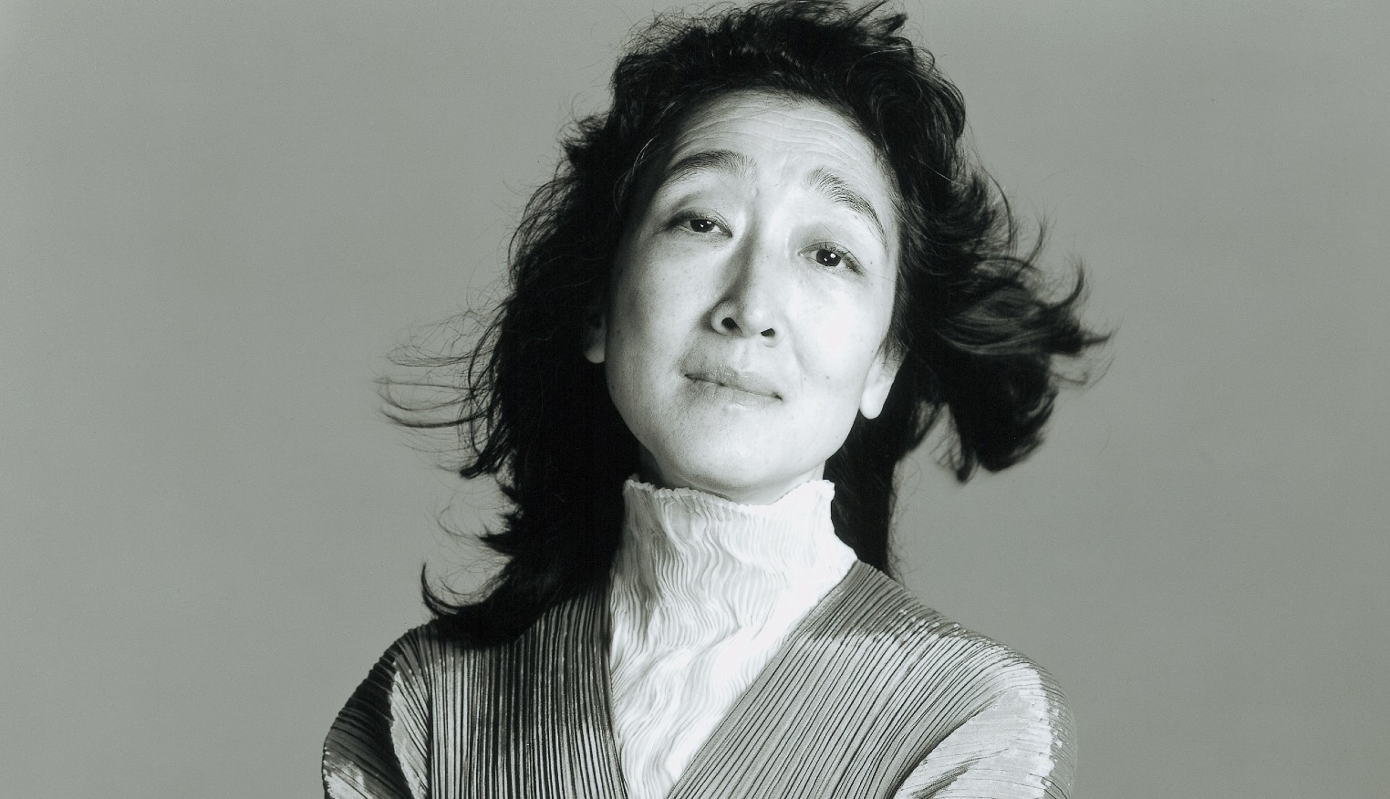 Η Mitsuko Uchida “ρισκάρει” τη ζωή της στη σκηνή του Μεγάρου