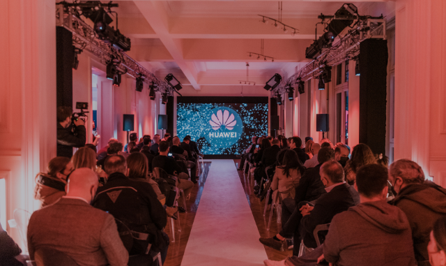HUAWEI P50 Pro και P50 Pocket πρωταγωνιστές σε μια λαμπερή βραδιά!