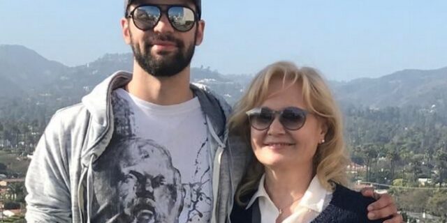 Αγγελική Νικολούλη: Η συγκινητική ανάρτηση του γιου της για το “Φως στο Τούνελ”