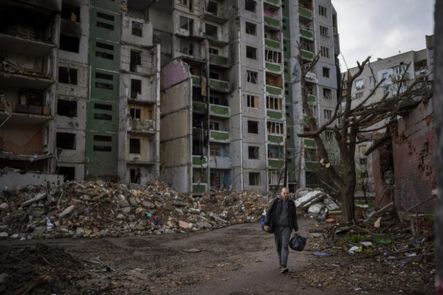 Ουκρανία: Εντείνονται οι συγκρούσεις στα ανατολικά – Απορρίφθηκε η πασχαλινή εκεχειρία