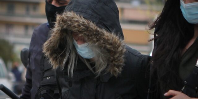 Πάτρα: Η Ρούλα Πισπιρίγκου πίσω από το τηλεφώνημα με αλλοιωμένη φωνή