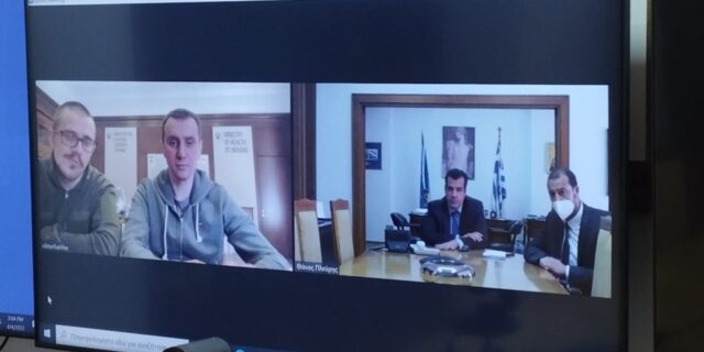 Πλεύρης: Τηλεδιάσκεψη με τον Ουκρανό υπουργό Υγείας για τη μεταφορά παιδιών με καρκίνο στην Ελλάδα