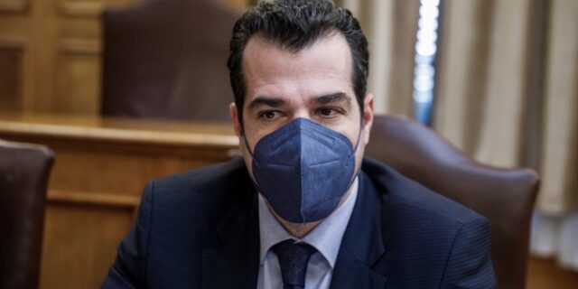 Πλεύρης: Θα κινηθούμε νομικά εναντίον της Πισπιρίγκου αν έχει συκοφαντήσει γιατρούς