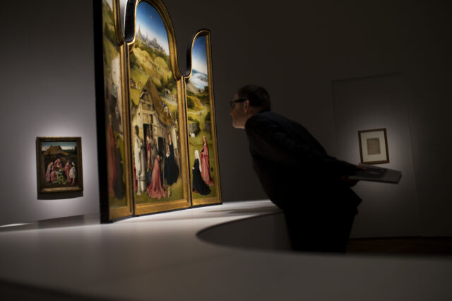 Τι έκανε το μουσείο Prado και οι πίνακές του μυρίζουν;