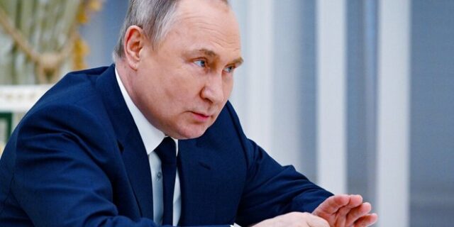 Σύμβουλος Ζελένσκι: Δεν υπάρχει συμφωνία για συνάντηση με τον Πούτιν