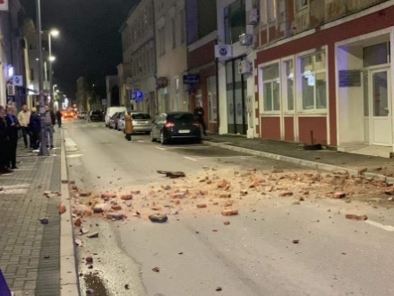 Βοσνία: Ισχυρός σεισμός 5,7 Ρίχτερ – Μια νεκρή