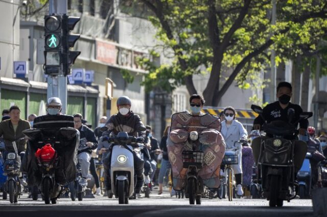 Σαγκάη: Το βίντεο του lockdown που “κατέβασε” το κινεζικό διαδίκτυο και προκάλεσε θύελλα αντιδράσεων