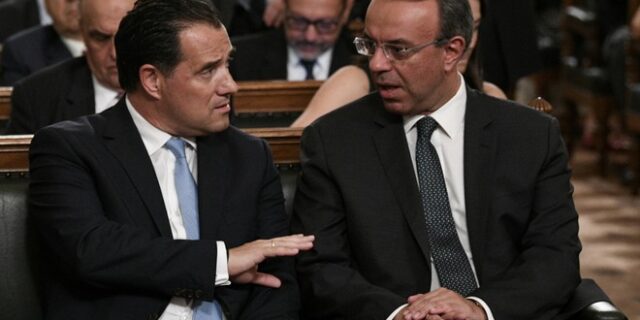 ΦΠΑ στα τρόφιμα: Το πινακάκι του Σταϊκούρα και η κόντρα με Άδωνι 