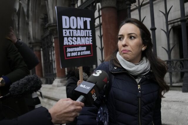 Τζούλιαν Ασάνζ: Η σύζυγός του καλεί τη Βρετανία να μην εκδοθεί στις ΗΠΑ – Ζητά κινητοποίηση της Ευρώπης