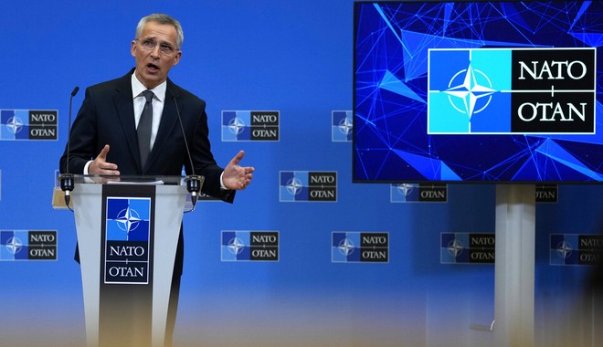 Στόλτενμπεργκ: Το ΝΑΤΟ θα στηρίξει την Ουκρανία με περισσότερα όπλα
