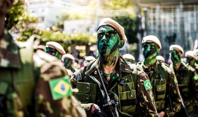 Βραζιλία: Ανησυχία για τον στρατό – Γιατί παρήγγειλε 35.000 χάπια Viagra