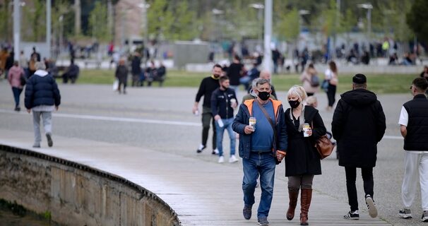 Κορονοϊός: 907 νέα κρούσματα σήμερα στη Θεσσαλονίκη