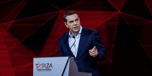Τσίπρας για Πρωτομαγιά: “Τιμούμε όσους θυσιάστηκαν για την πατρίδα και την κοινωνική προκοπή”