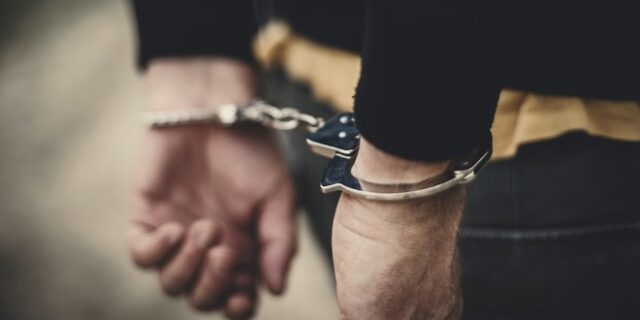 Κρήτη: Πυροβόλησε γάτα με αεροβόλο – Σύλληψη και 30.000 ευρώ πρόστιμο