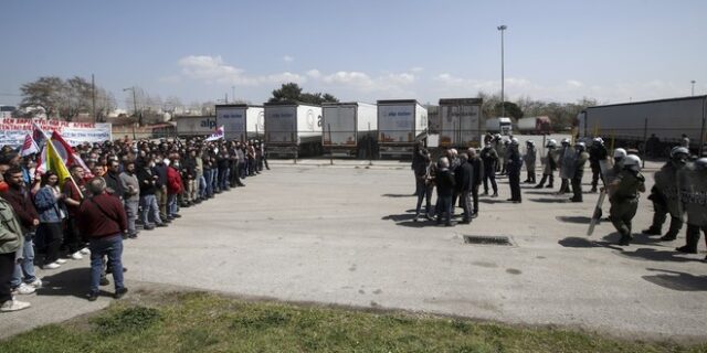 Θεσσαλονίκη: Στον εισαγγελέα οι οκτώ συλληφθέντες των επεισοδίων στο λιμάνι