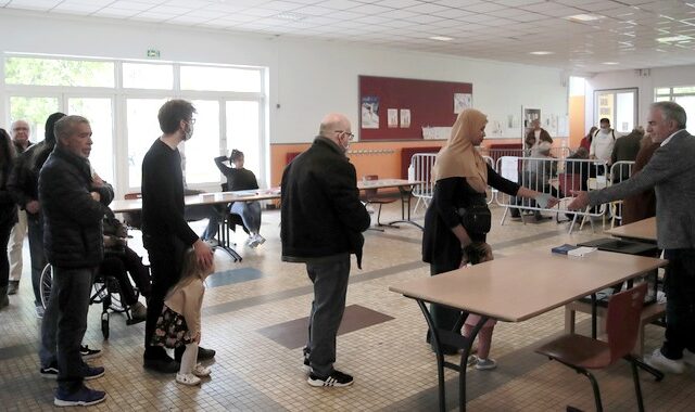 Εκλογές στη Γαλλία: Προβληματισμός για τα ποσοστά συμμετοχής – Μεγάλη η αποχή